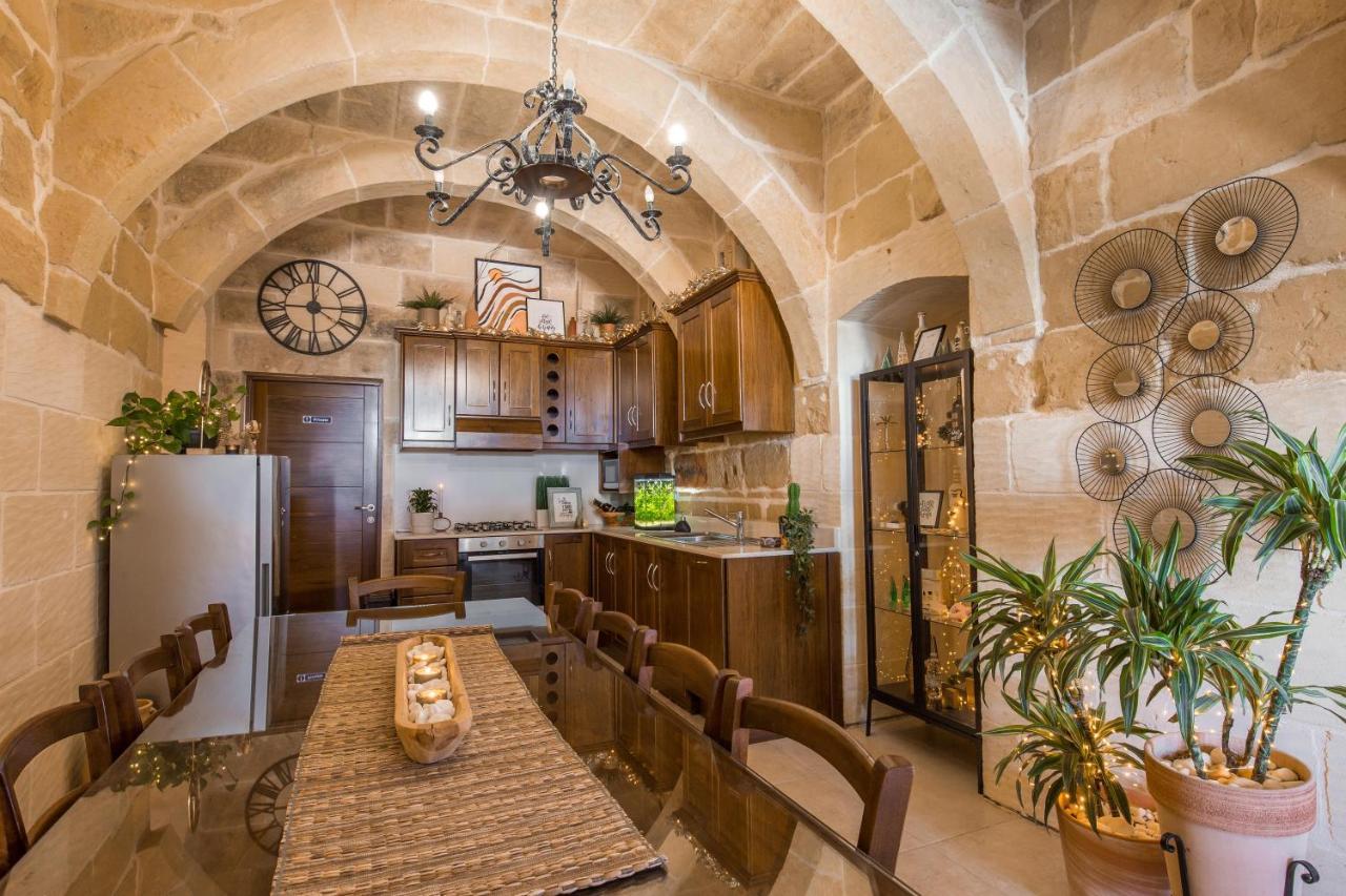 Sweet Life Gozo - Boutique Living Acomodação com café da manhã Santa Luċija Exterior foto