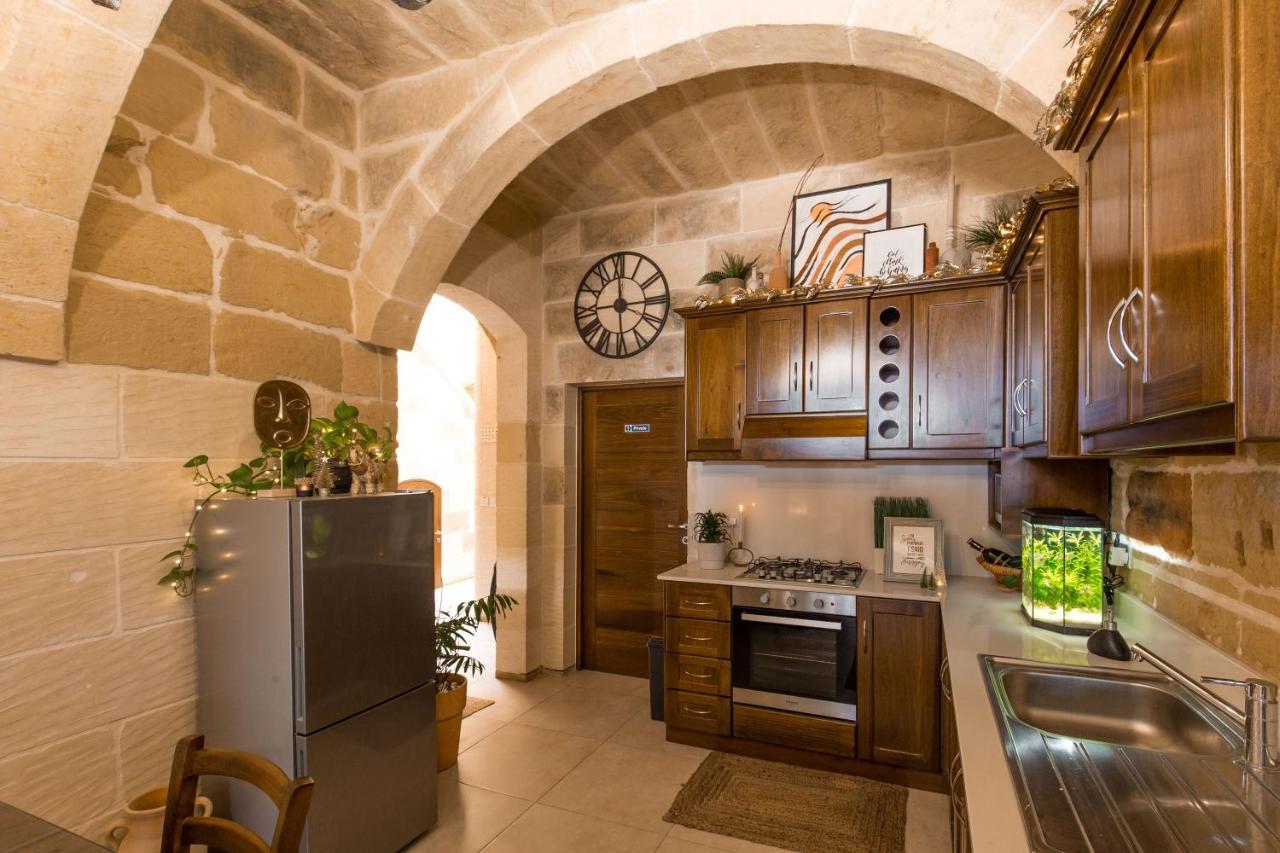 Sweet Life Gozo - Boutique Living Acomodação com café da manhã Santa Luċija Exterior foto
