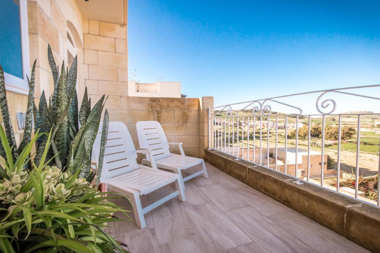Sweet Life Gozo - Boutique Living Acomodação com café da manhã Santa Luċija Exterior foto